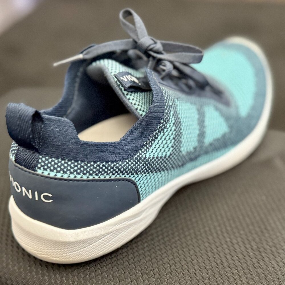 Vionic Lenora Blue